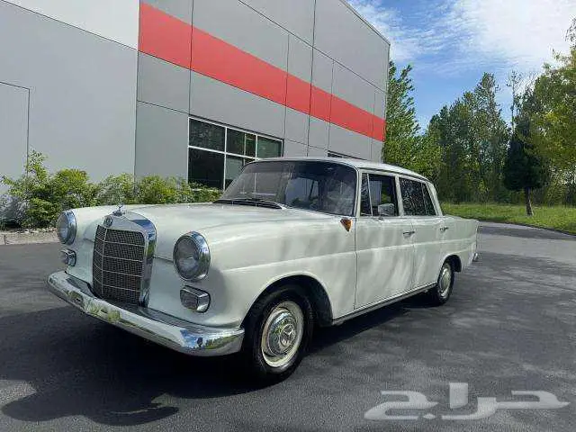 مرسيدس كلاسيكية 1