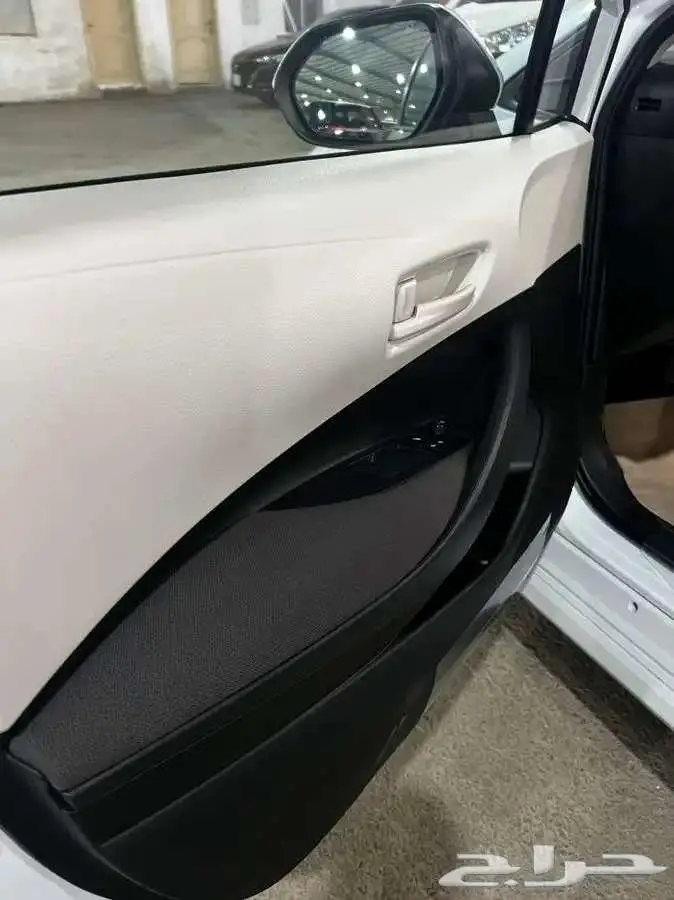 تويوتا كورولا فل xli ماكينه 2.0 موديل 2025 20