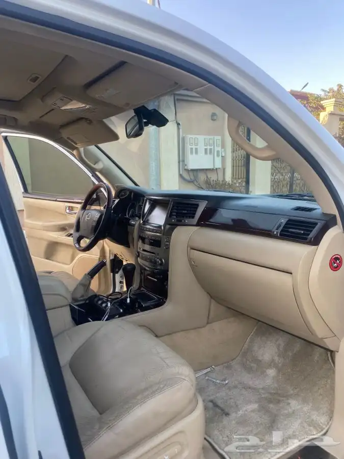 جيب لكزس 2010 4