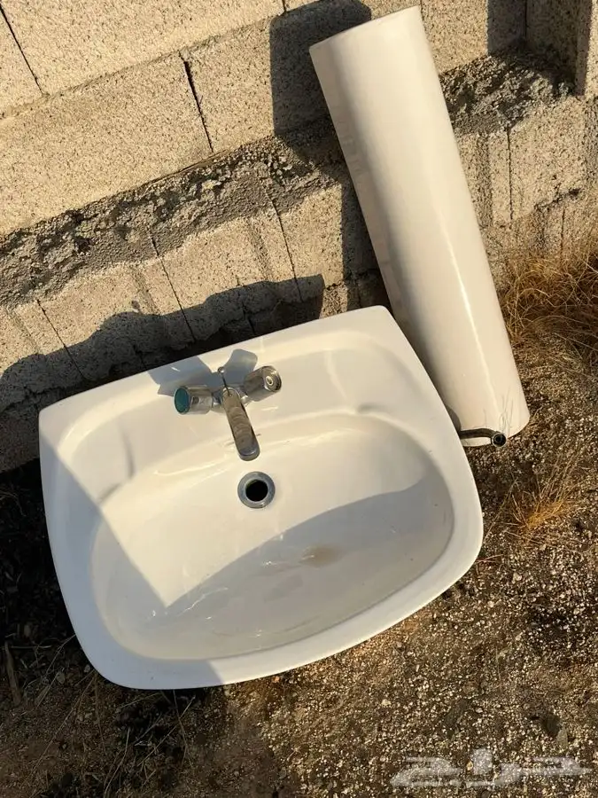 نوافذ ابواب حديد و برميل ومغسله و رخام 6