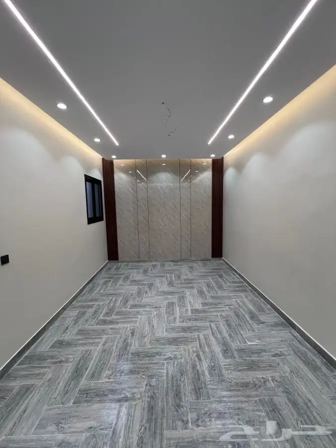 فيلا نص ارض للبيع حي الصفا 14