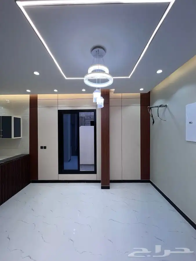 فيلا نص ارض للبيع حي الصفا 12