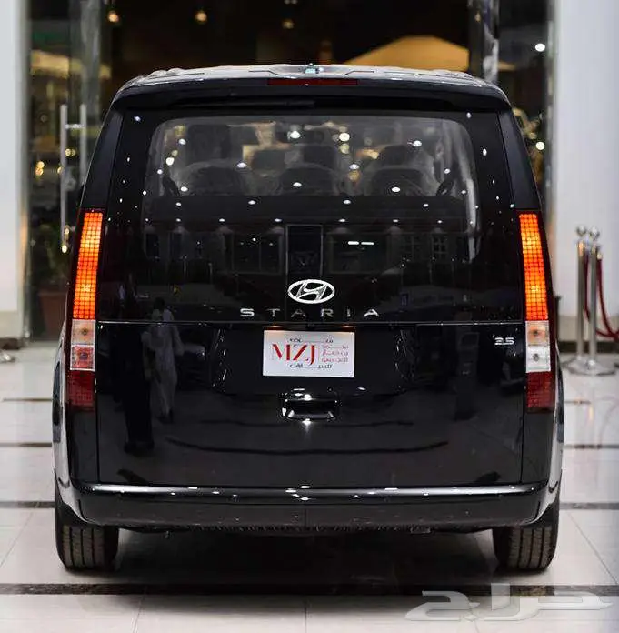 هيونداى ستاريا _ 2026 _( بنزين 9 راكب اوتوماتيك ) 5