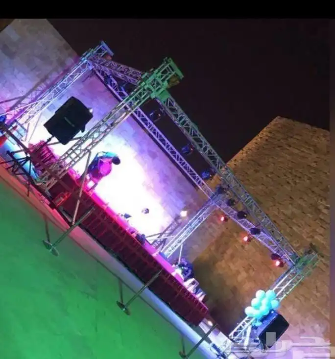 تنظيم حفلات وفتتحات تاجير شاشات مسارح استيج خشب استيج زجاج 5