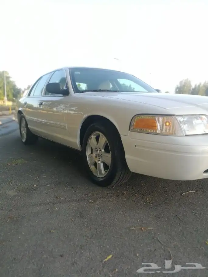 فورد فكتوريا 2012 ممشى قليل(تم البيع) 14