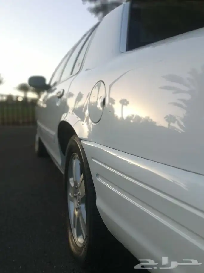 فورد فكتوريا 2012 ممشى قليل(تم البيع) 2