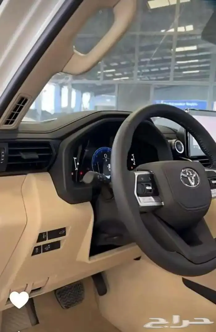 تويوتا لاندكروزر كروزر GXRL4 بنزين خليجي تنفس طبيعي 3