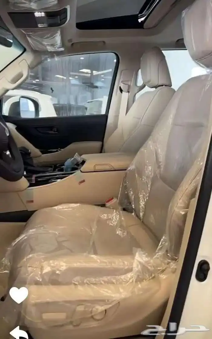 تويوتا لاندكروزر كروزر GXRL4 بنزين خليجي تنفس طبيعي 6