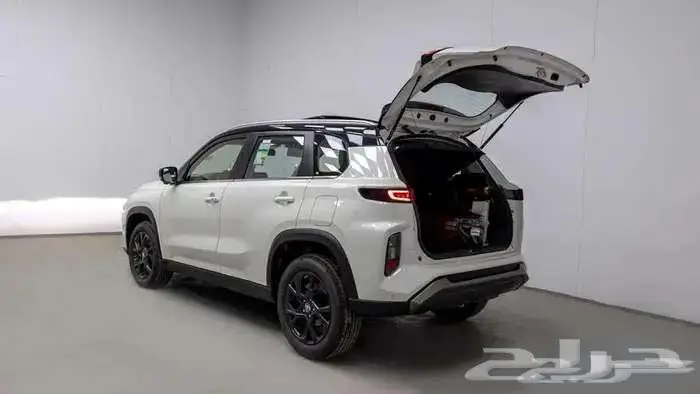 تويوتا أوربان كروزر موديل 2026 فل كامل 1