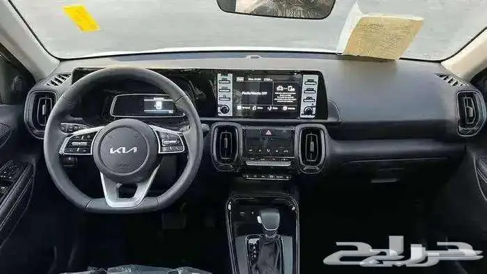 كيا سونيت فل كامل فتحه سقف موديل 24  26 5