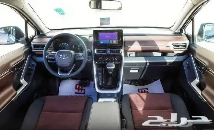 تويوتا انوفا VIP هايبرد كاش واقساط 2024 1