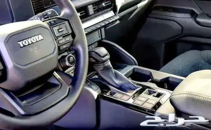 برادو TXL1 2025 13