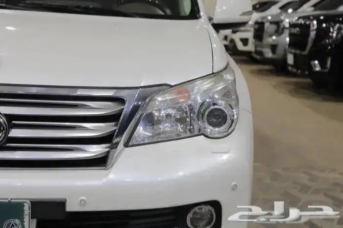 ليكزس GX460 فل كامل فتحة سقف جلد موديل 2010 7