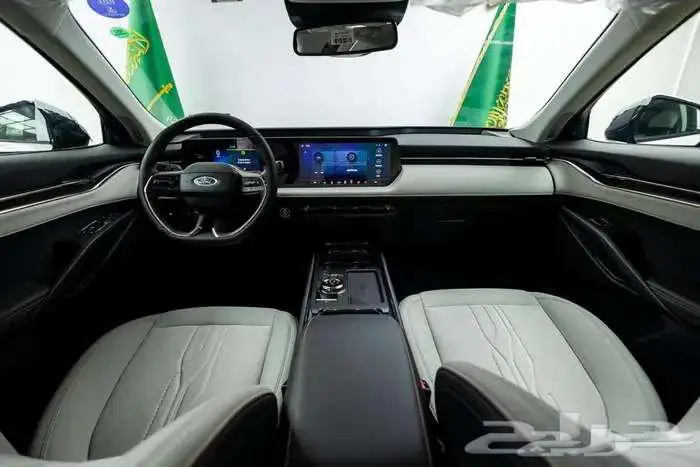 فورد تورس تيتانيوم 2026 4