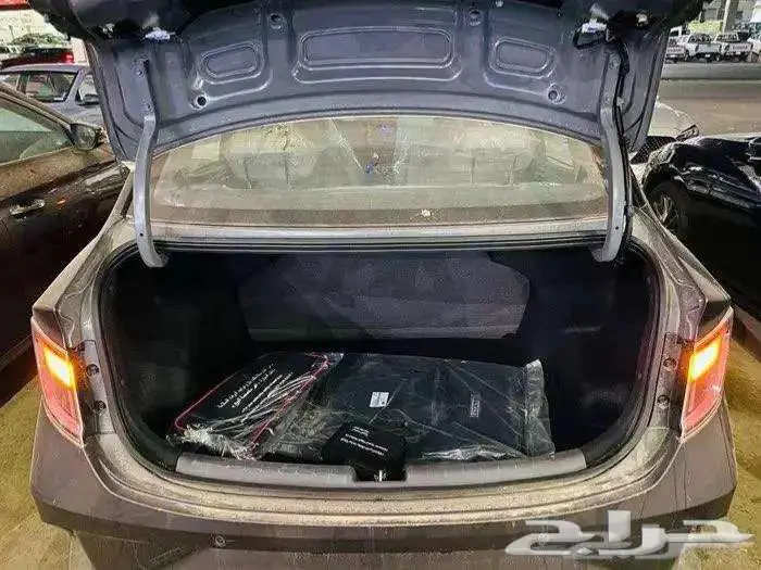 هيونداى جراند اي 10 ستاندر 7