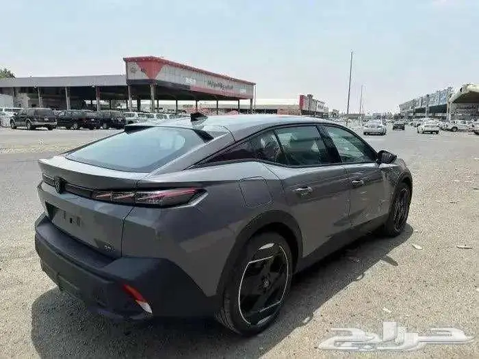 بيجو 408فل كامل كاش وتاجير منتهي بالتمليك سعر خاص 8