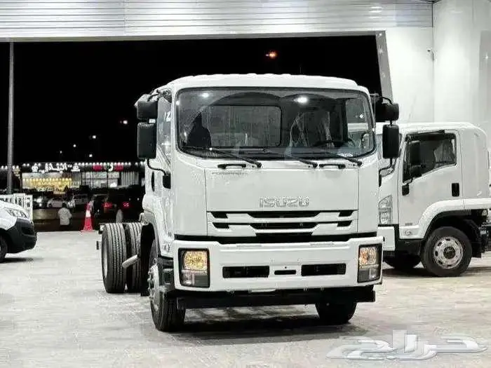 ايسوزو شاحنة 13 طن 2025 0