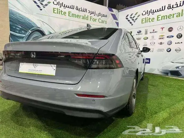 هوندا اكورد EX 2025 12