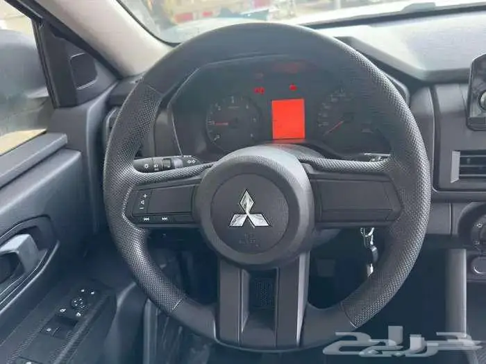 ميتسوبيشي ال 200 غمارة ديزل 2025 نقد وتقسيط 8