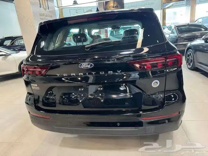 فورد تيريتوري امبيانتى ستاندر 2026 4