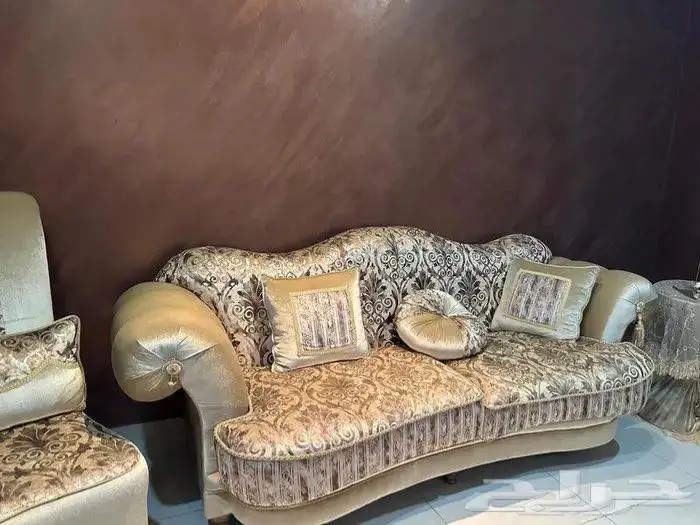 مجلس للبيع 2