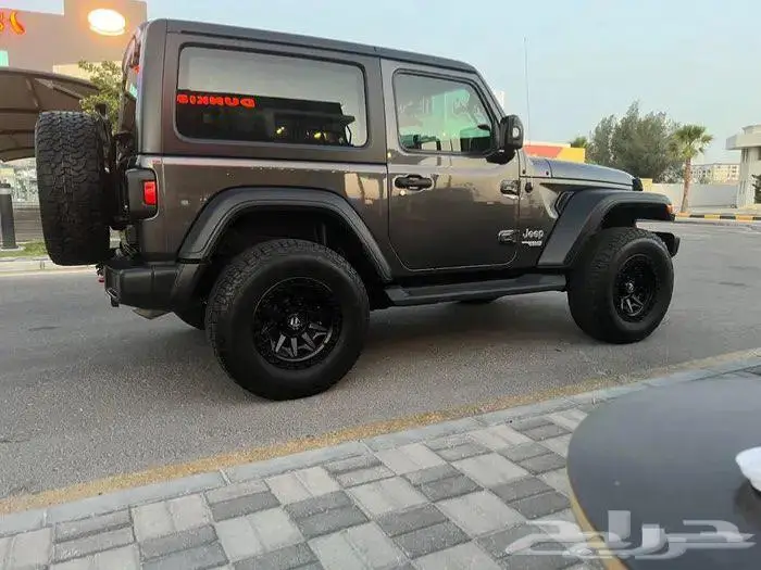 رانجلر سبورت 6 سلندر سعودي قمة في النظافه 8