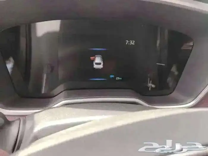 تويوتا كورولا كروس ليمتد لوحات 2024 4