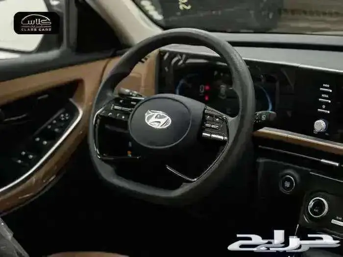 هيونداي جراند كريتا 2025- 89700ريال شامل الضريبة 4
