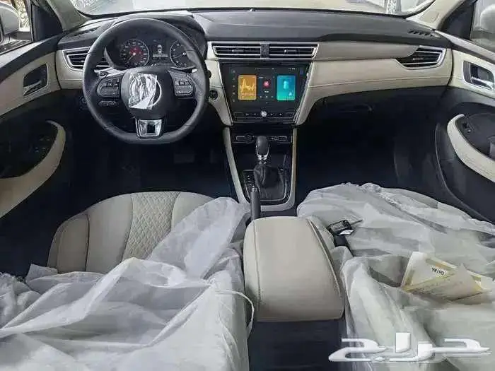 MG 5 استاندر الشكل القديم موديل 2025 كاش وتقسيط 3