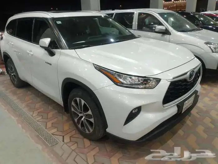 تويوتا هايلاندر GLE مستخدم نظيف سعودي 2022 0