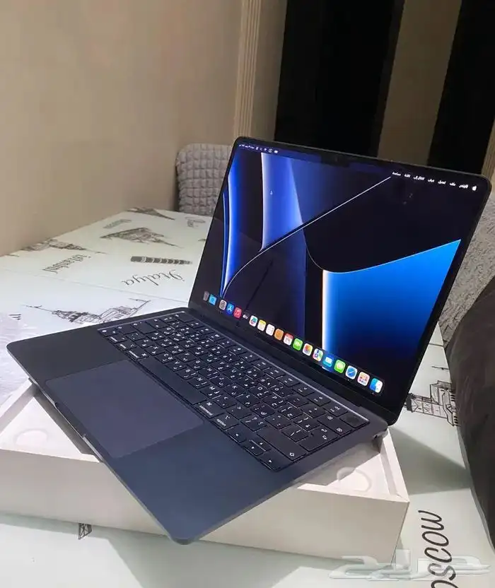 للبيع ماك بوك اير M2 نضيف اخو الجديد 8