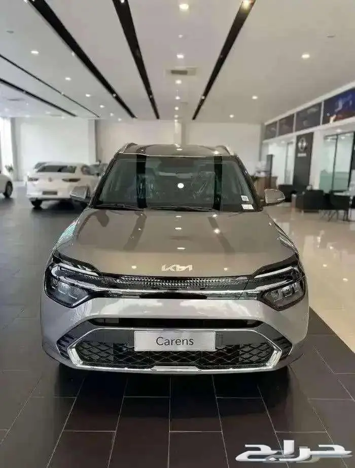 كيا كارينز 7 مقاعد ونص فل 2025 0
