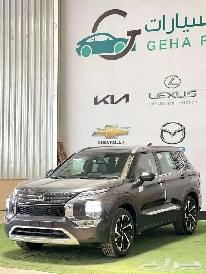 ميتسوبيشي اوتلاندر فل كامل بريميم 2025 0