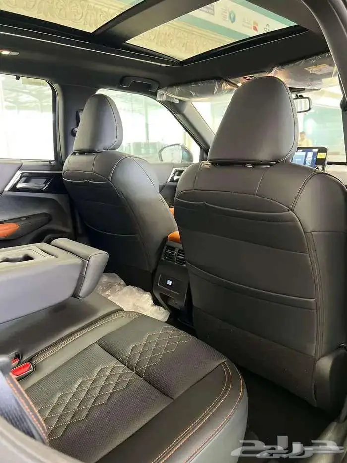 ميتسوبيشي اوتلاندر فل كامل بريميم 2025 7