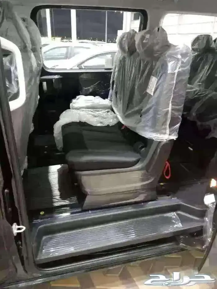 هيونداي ستاريا 9 راكب ديزل 2025 بسعر 117150 5