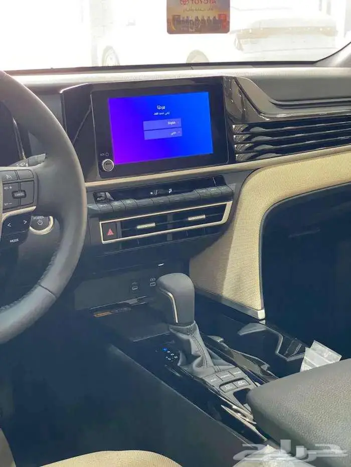تويوتا كامري فل ونص وستاندر هايبرد وبنزين 2025 (أقساط وكاش) 7