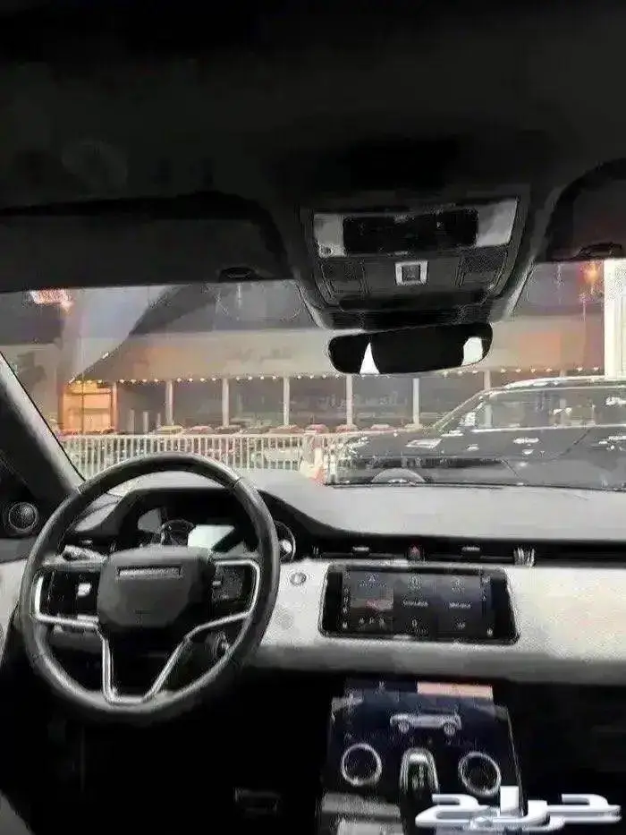 لاند روفر ايفوك 2023 فل كامل 6