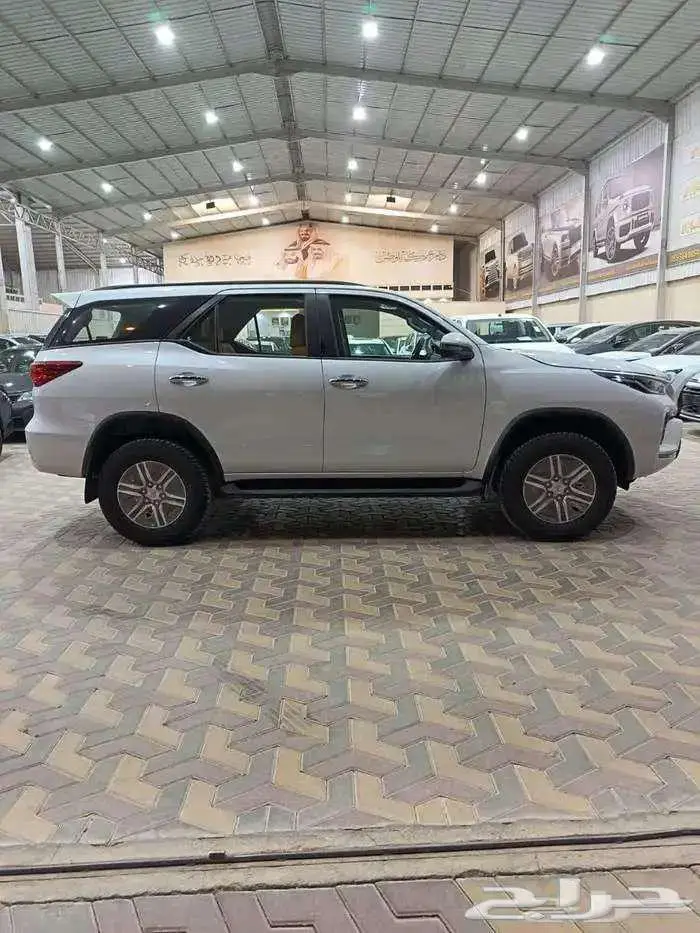 تويوتا فورتشنر GX2 دبل بنزين 2025 السعر الافضل 2