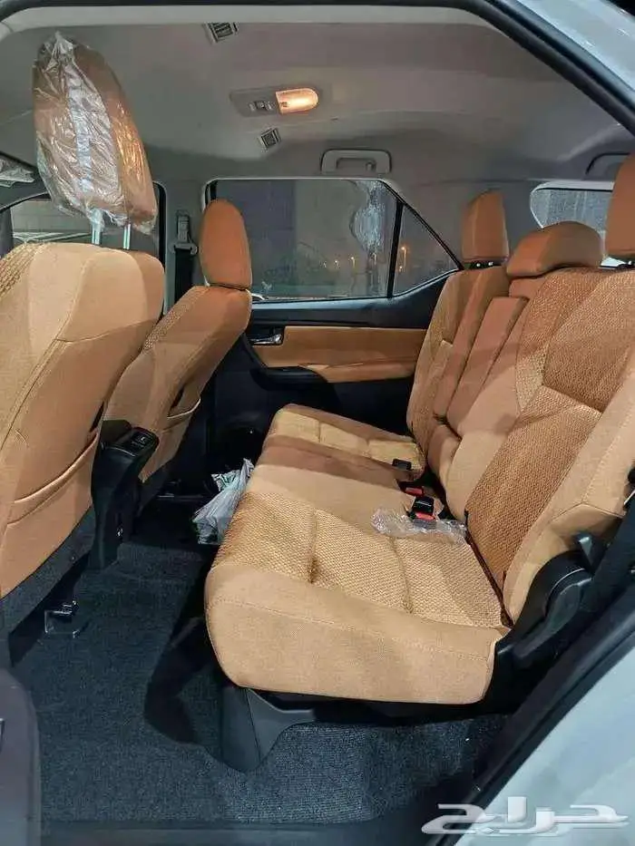 تويوتا فورتشنر GX2 دبل بنزين 2025 السعر الافضل 7