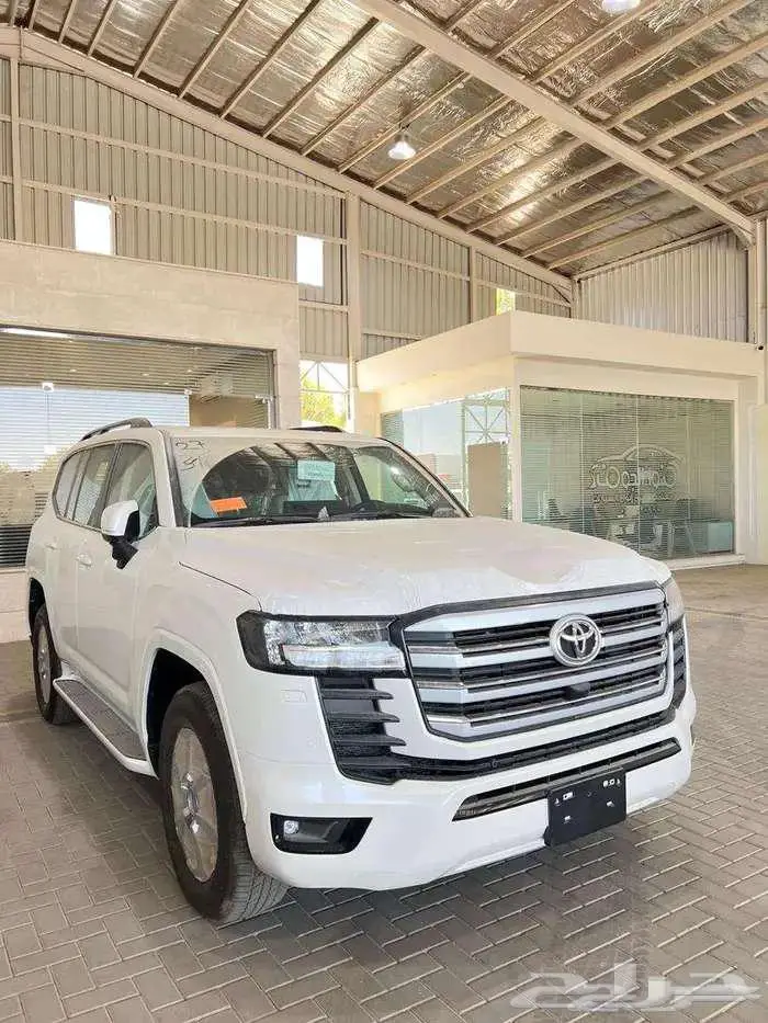 تويوتا لاندكروزر GXR L2 ديزل 2025 0