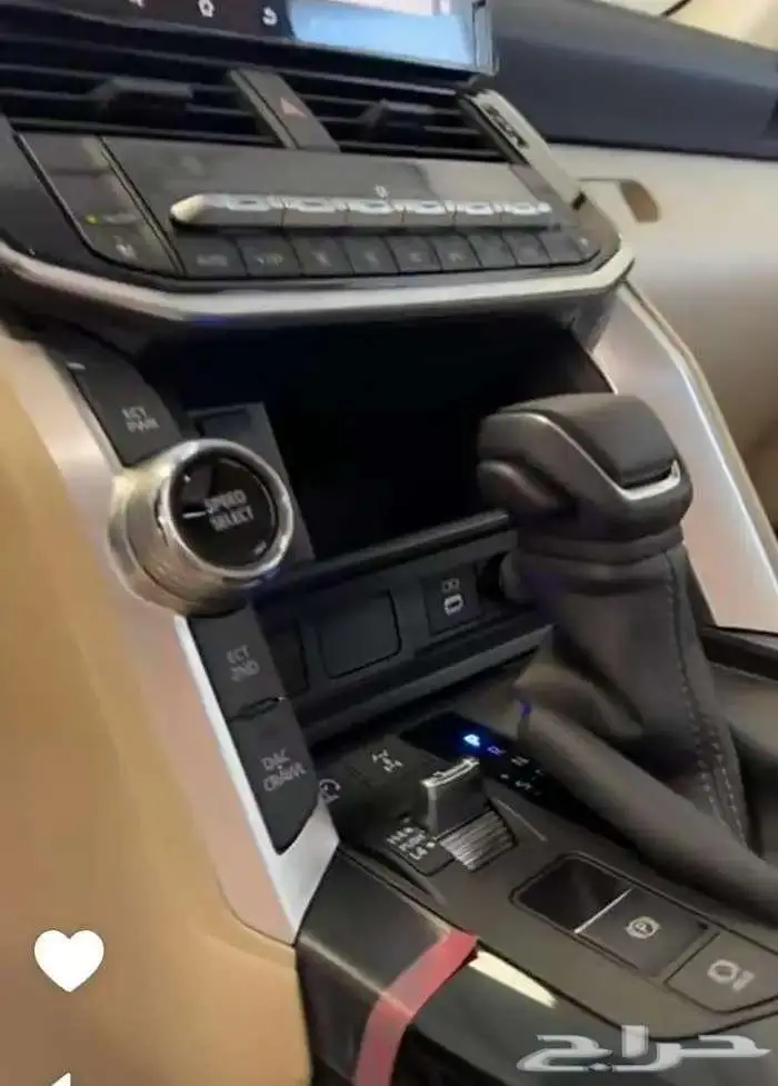 تويوتا لاندكروزر كروزر GXRL4 بنزين خليجي تنفس طبيعي 5