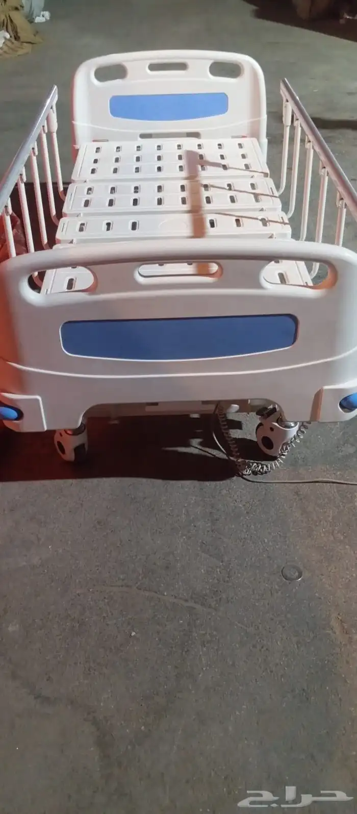 medical bed سرير طبي 4