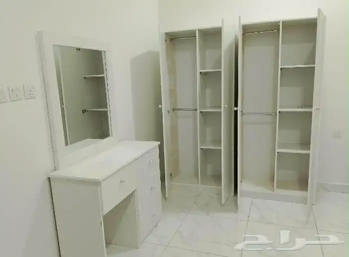 غرفة نوم كاملة  أثاث منزلي  سرير ودولاب وبطانيات 11