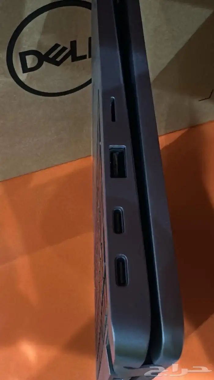 لابتوب للبيع مستعمل نظيف مع ضمان 9