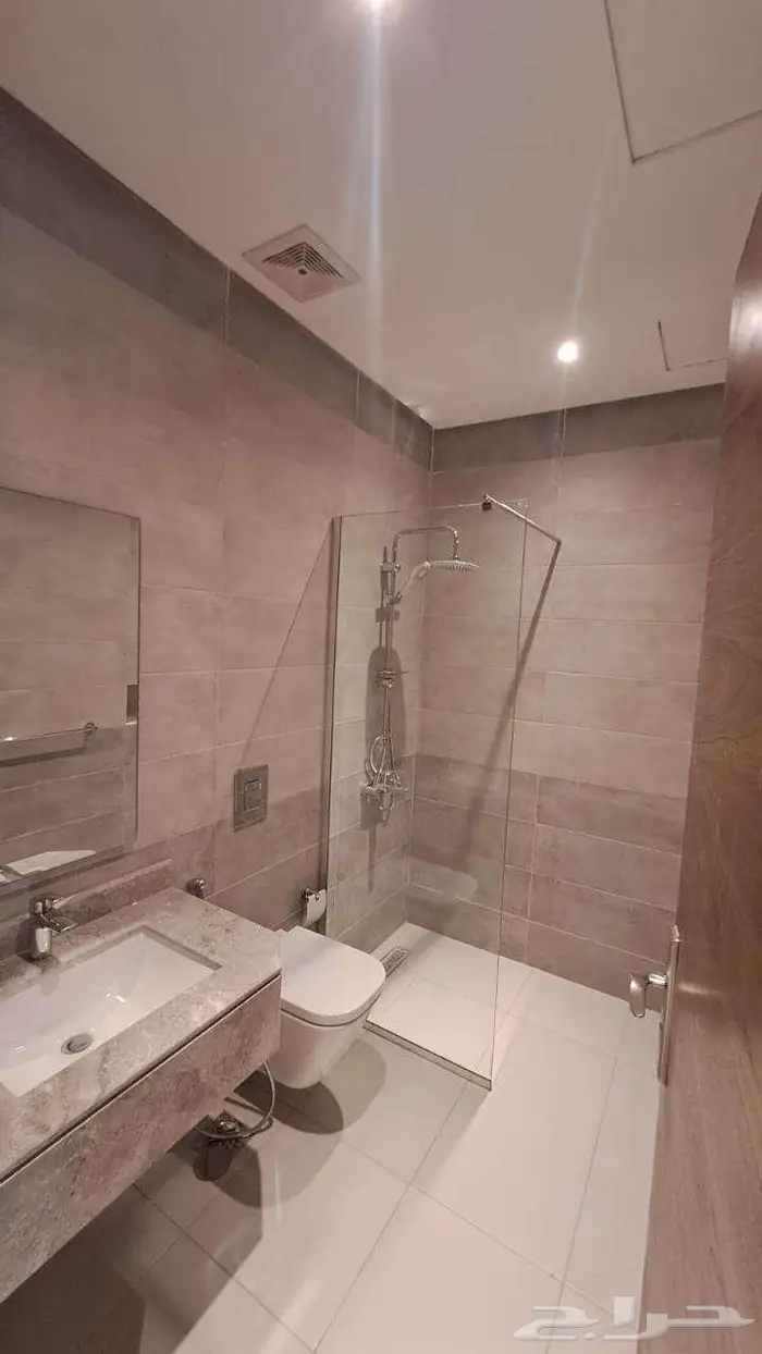 فرصة ذهبية  لا تفو ت هذه الشقة الرائعة للإيجار 2