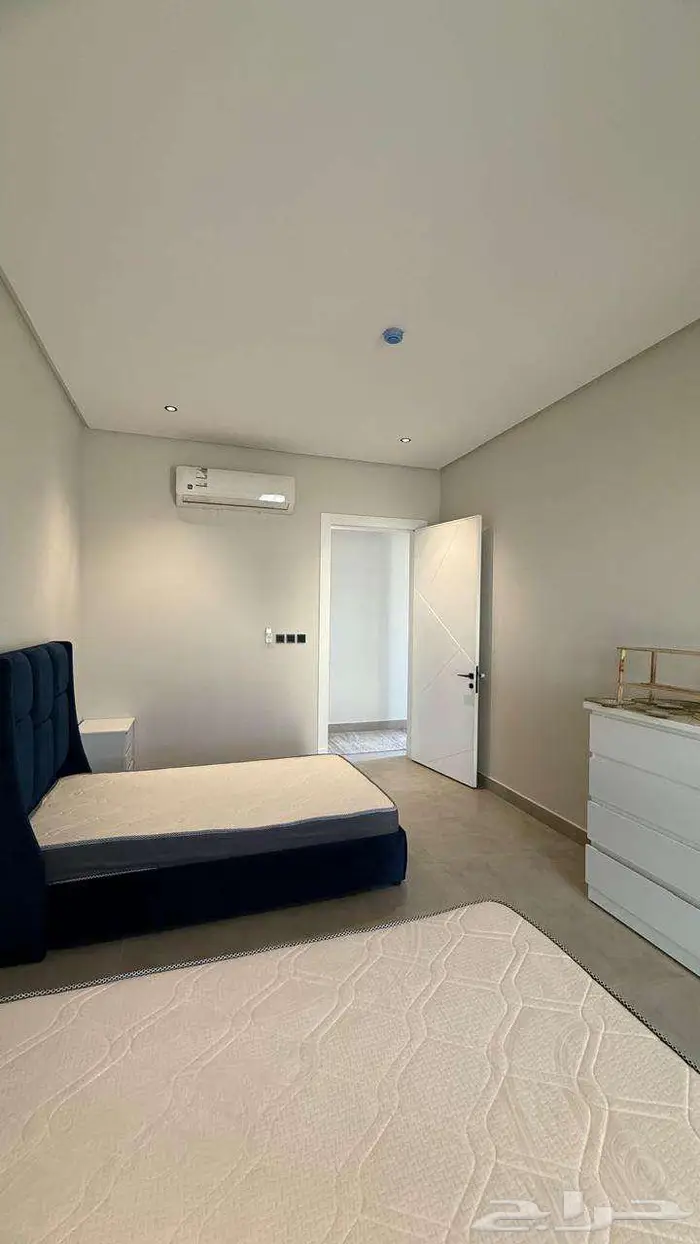 شقة للايجار في المغرزات 105000 سنويا 8