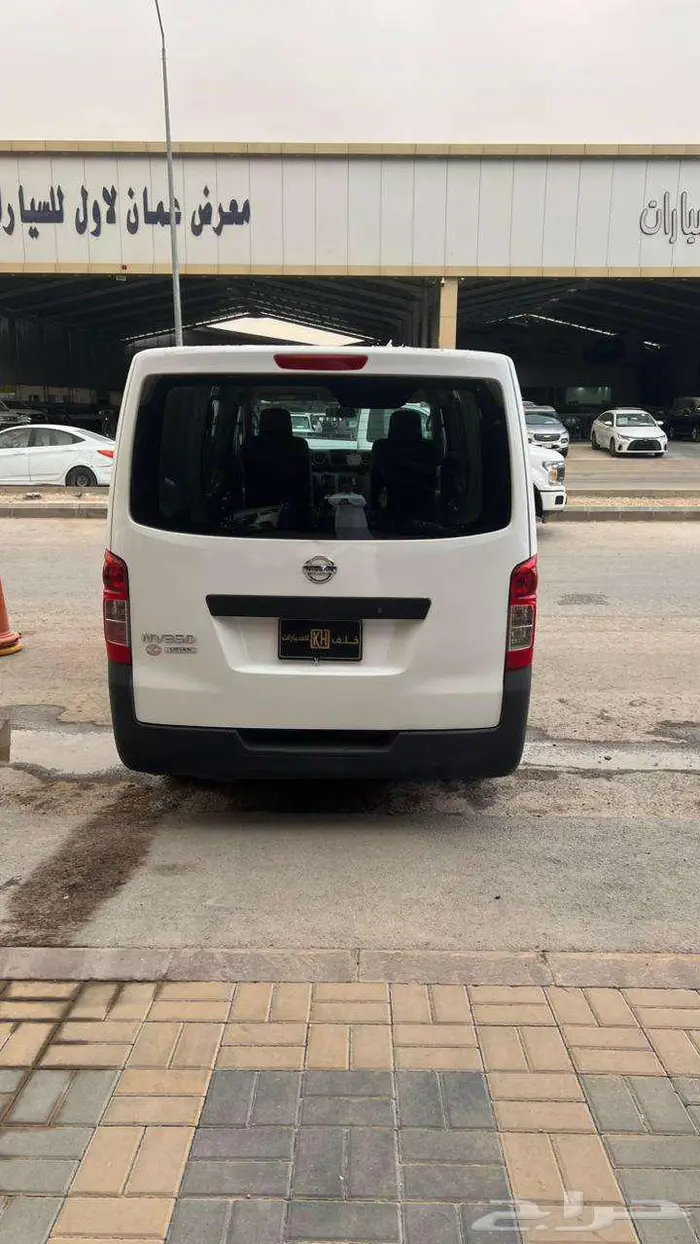 نيسان اورفان بضاعه موديل 2021 - معرض خلف للسيارات 5