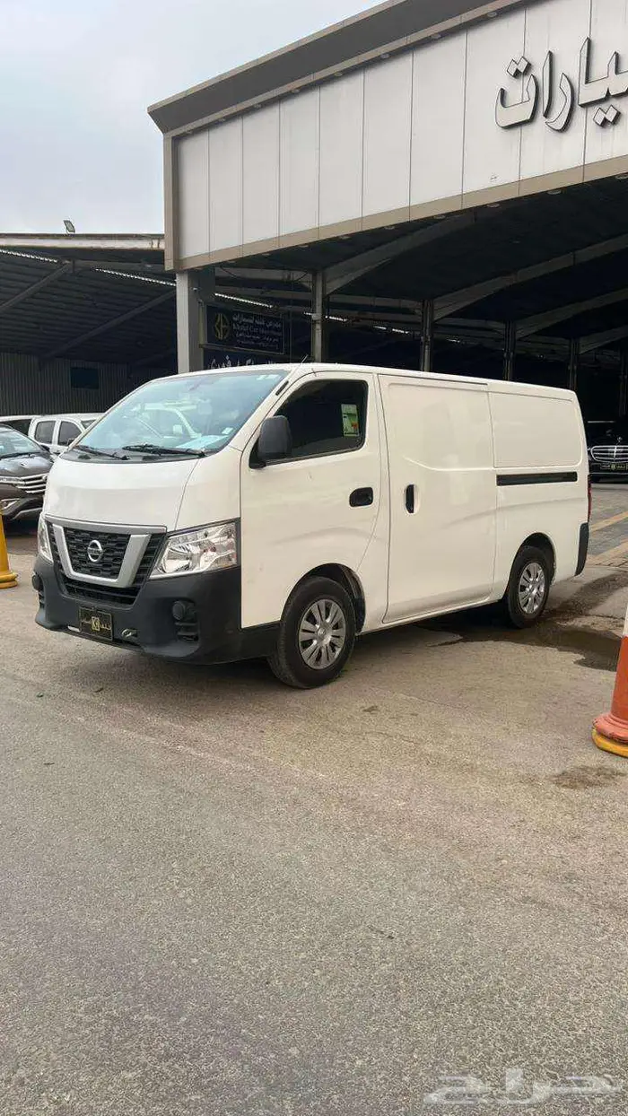 نيسان اورفان بضاعه موديل 2021 - معرض خلف للسيارات 2