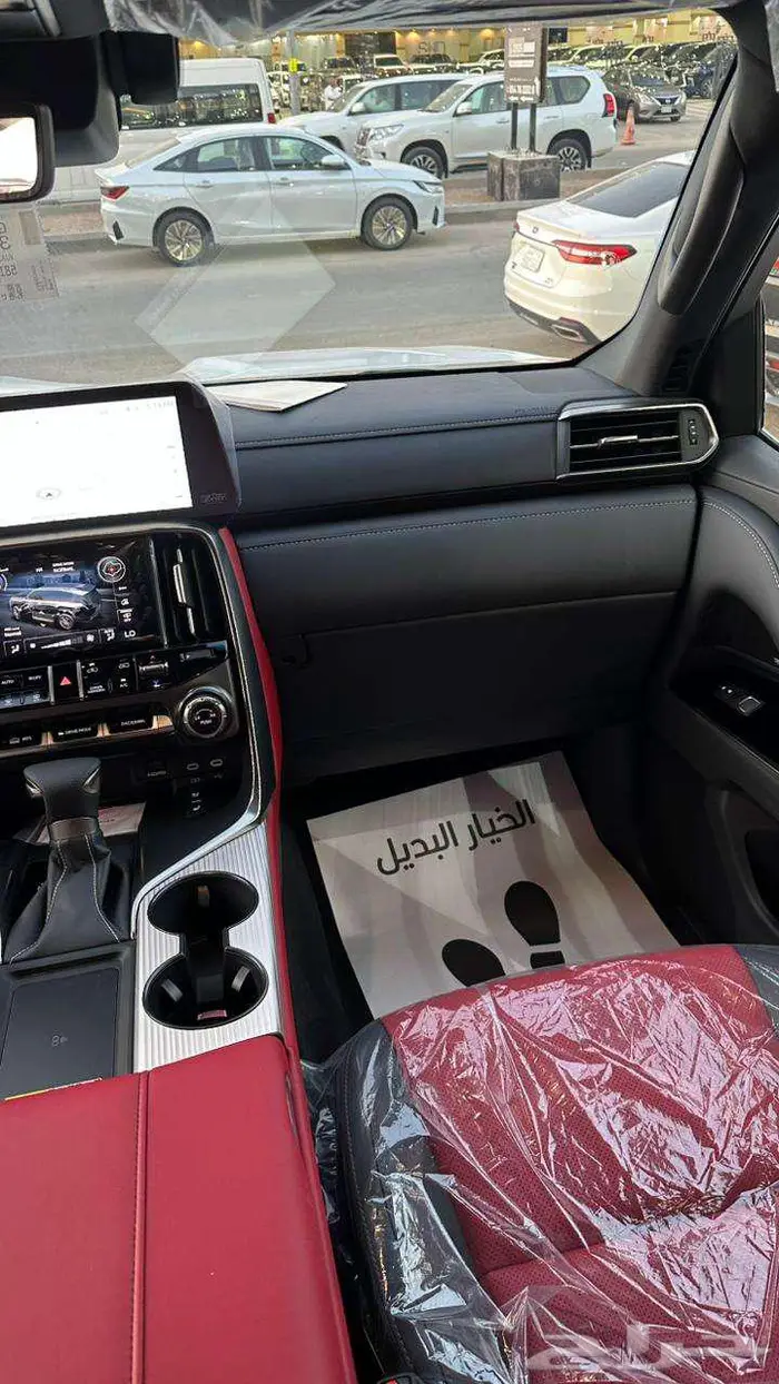 لكزس LX600 اف سبورت سعودي 2025 24