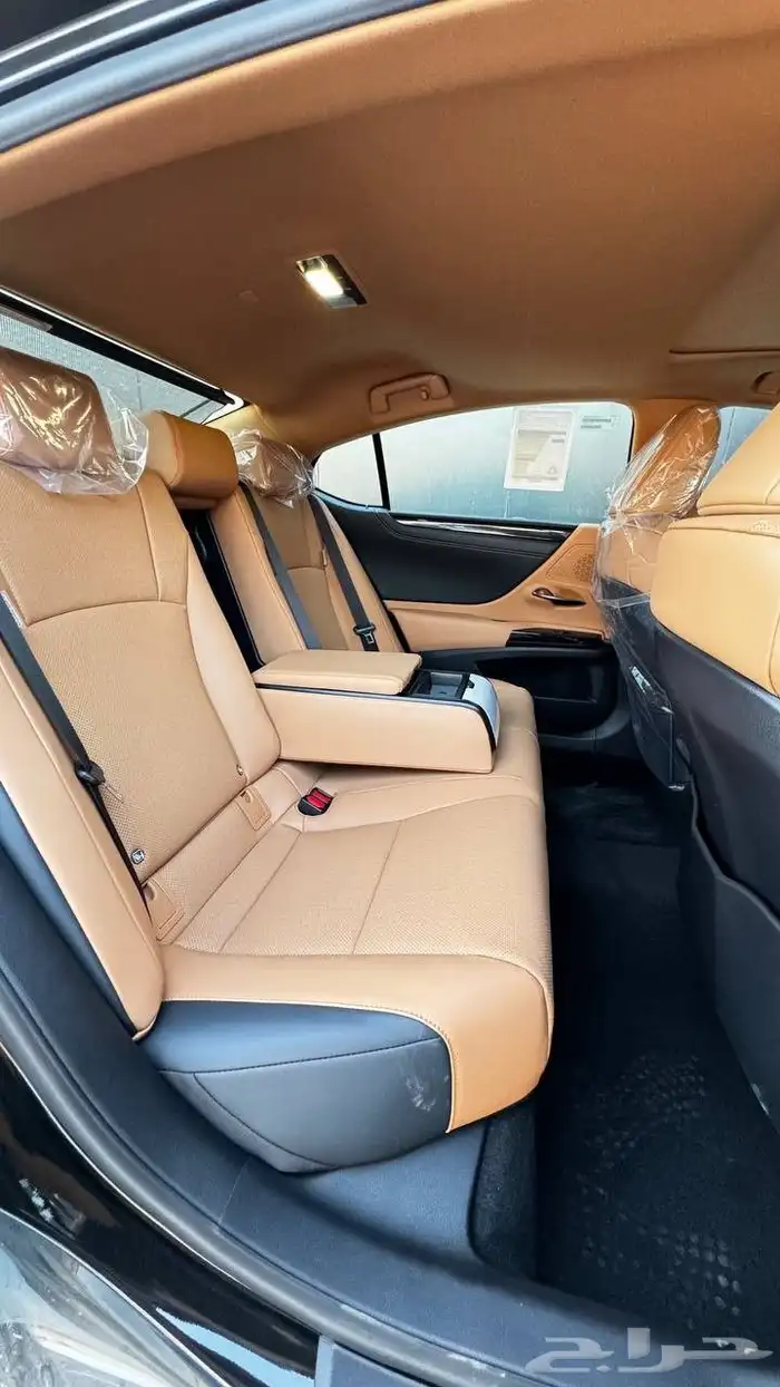 لكزس اي اس 250 AA 12